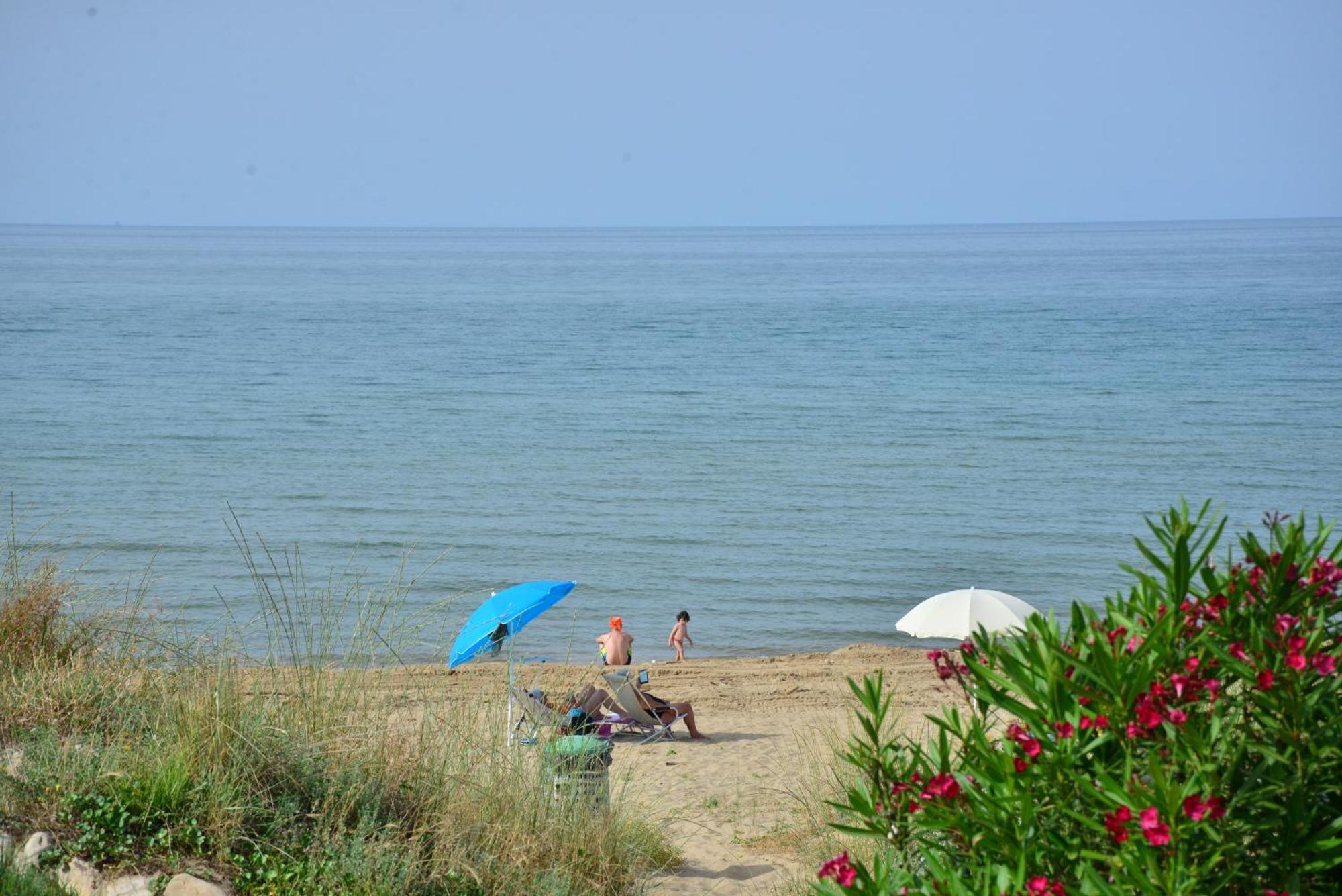 Residence Airone Termoli Εξωτερικό φωτογραφία